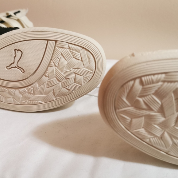 Puma hightops, Size 7.5 - Picture 11 of 16